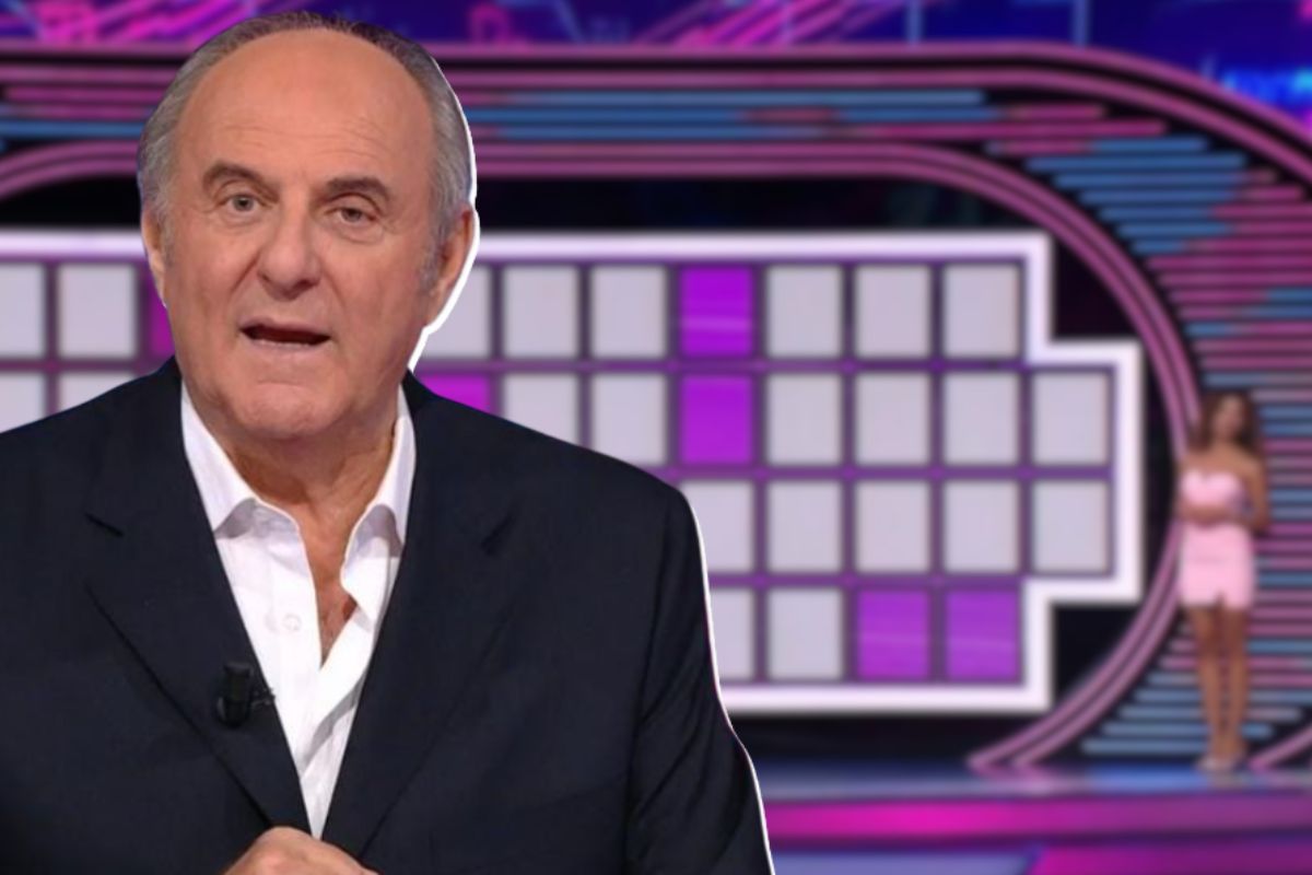 Gerry Scotti e lo studio de La Ruota della Fortuna